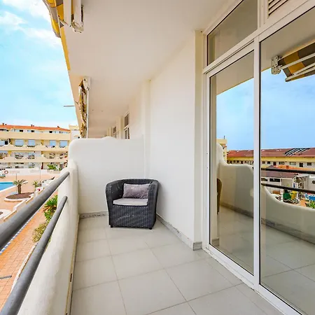 Marina Paraiso 1 Bedroom דירה *